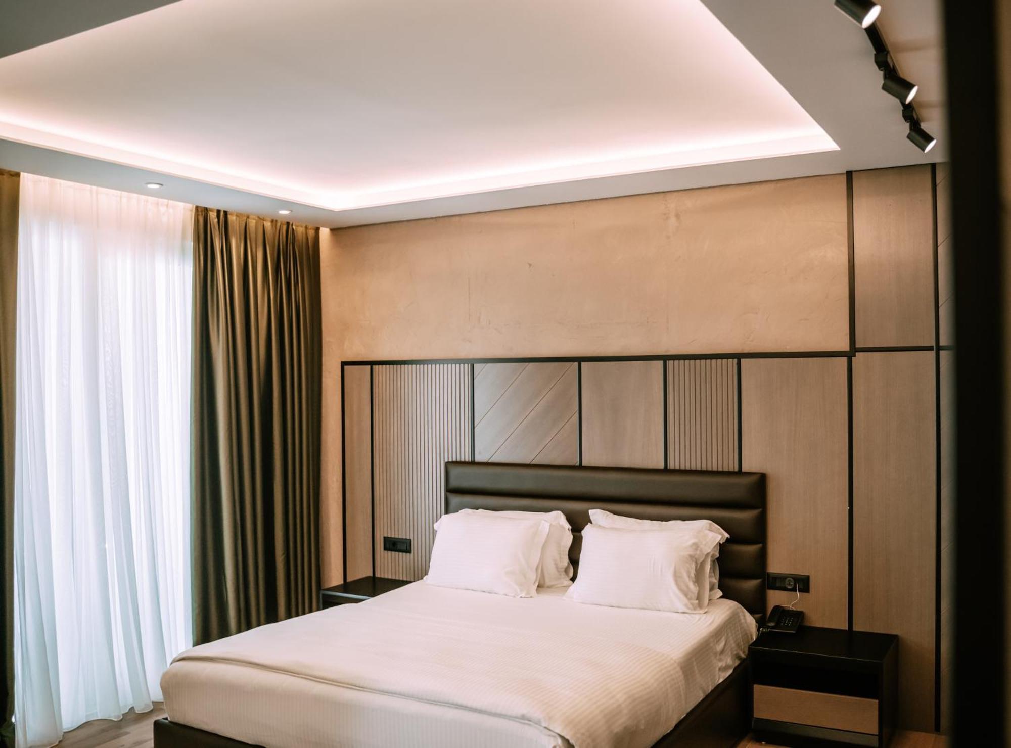 Albanian Star Hotel Kryemëdhej エクステリア 写真