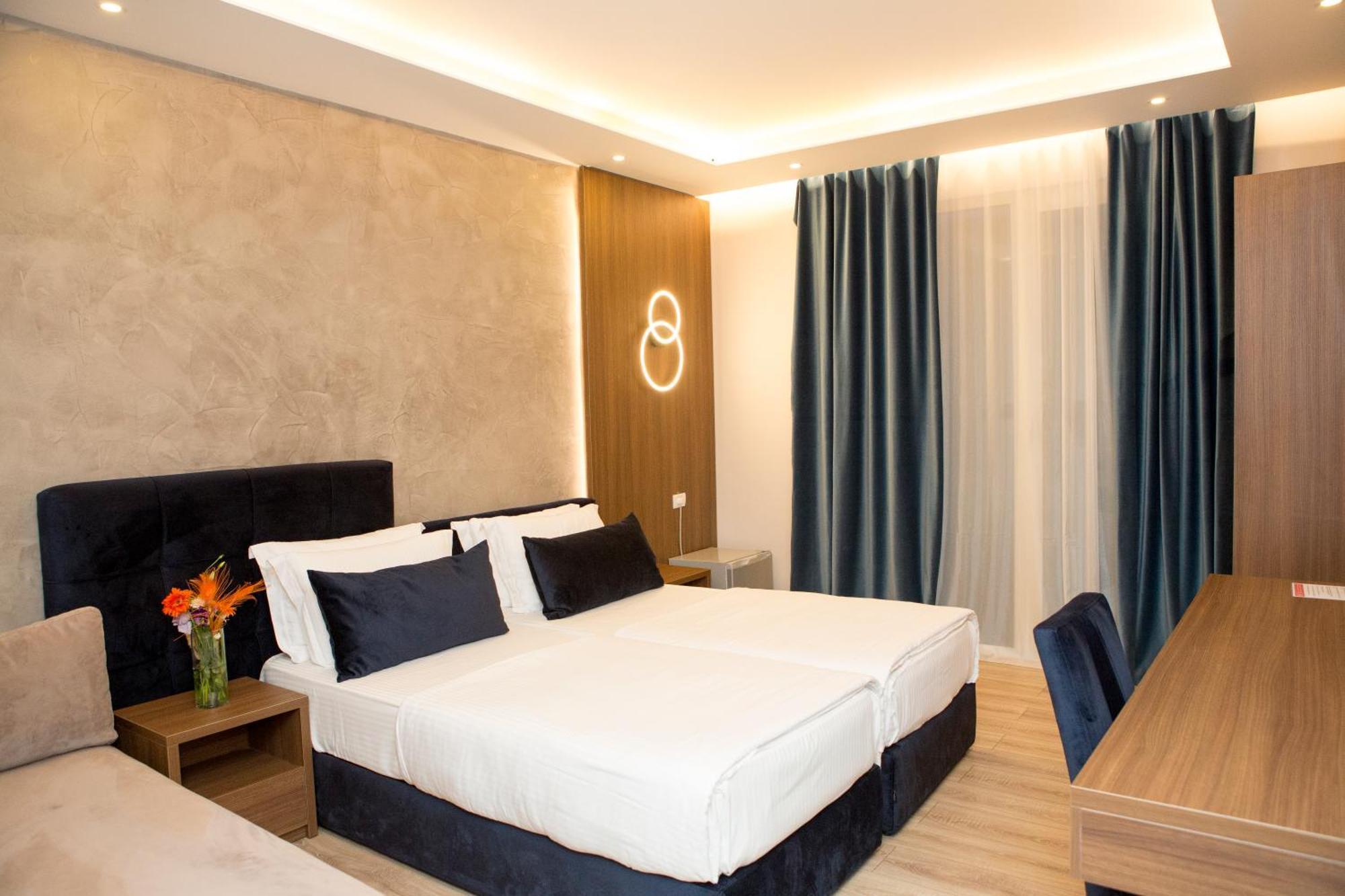 Albanian Star Hotel Kryemëdhej エクステリア 写真