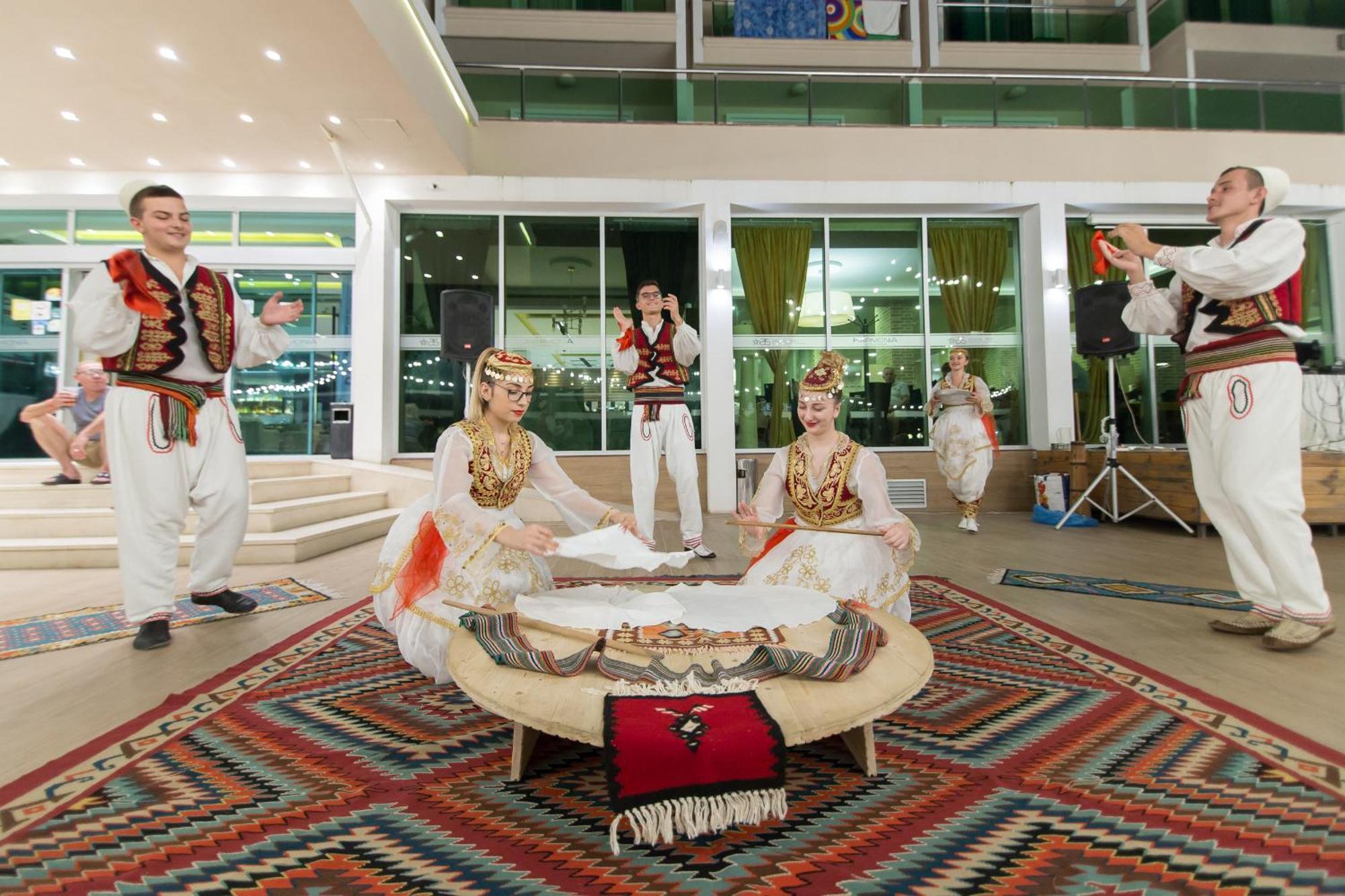 Albanian Star Hotel Kryemëdhej エクステリア 写真