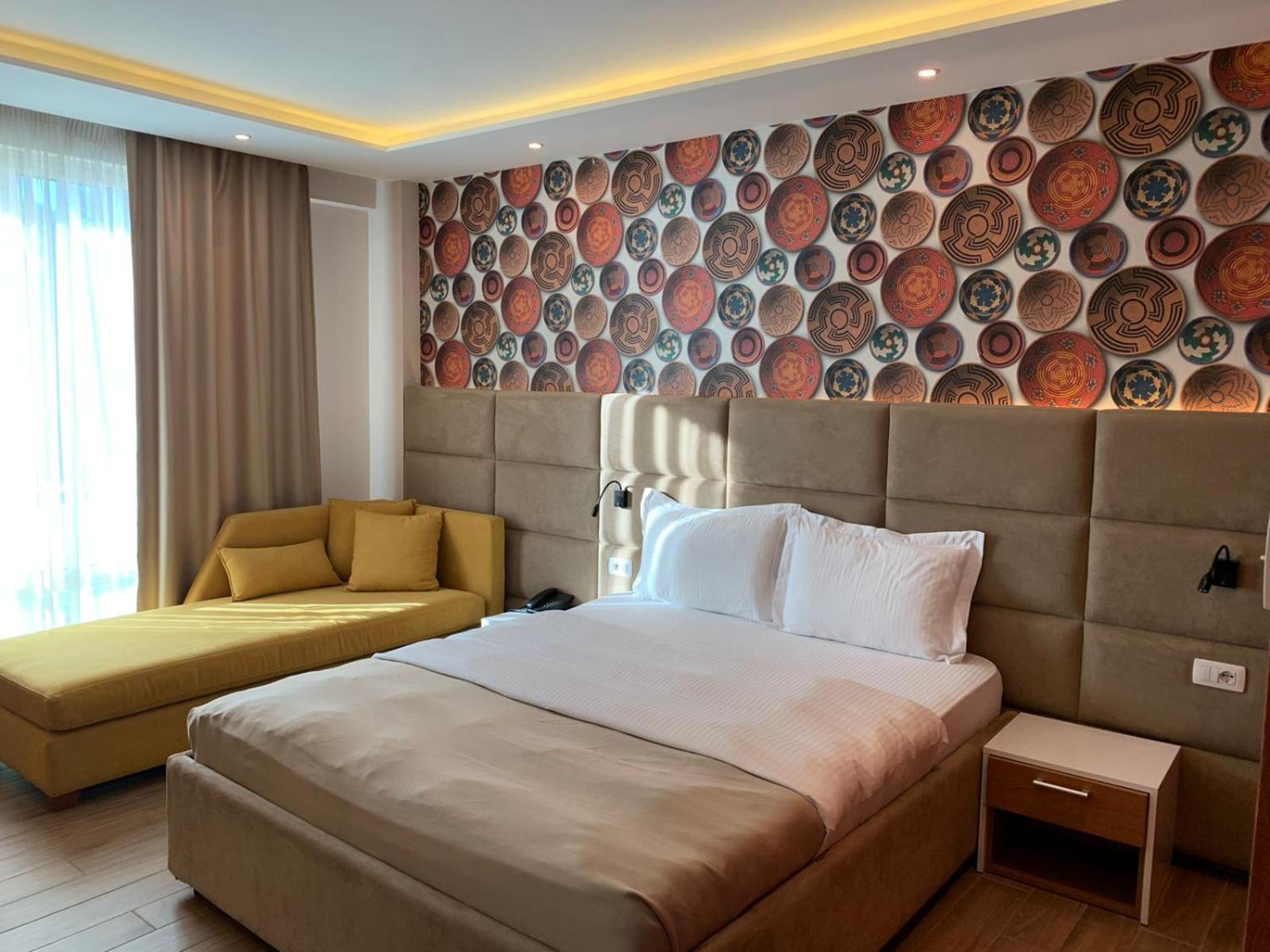 Albanian Star Hotel Kryemëdhej エクステリア 写真